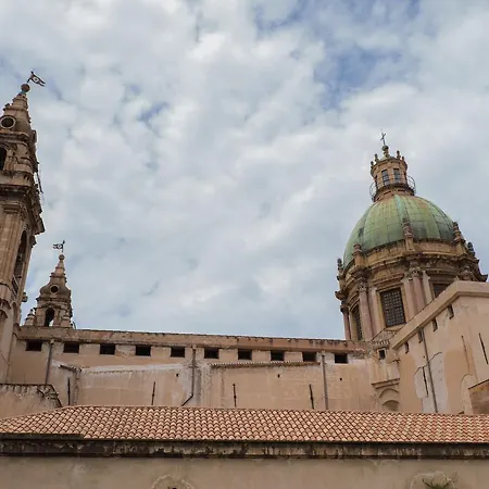 Centro Casa Monteleone Palermo
