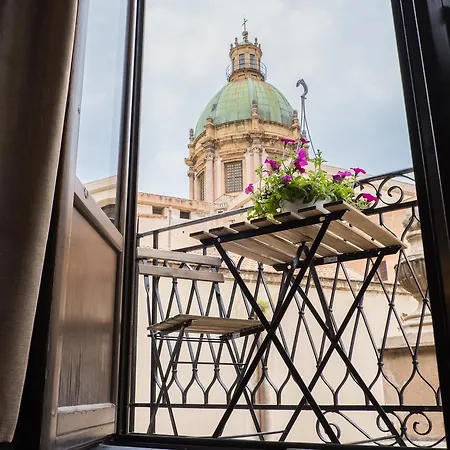 Centro Casa Monteleone Apartment