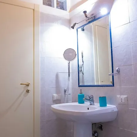 Centro Casa Monteleone Апартаменты *